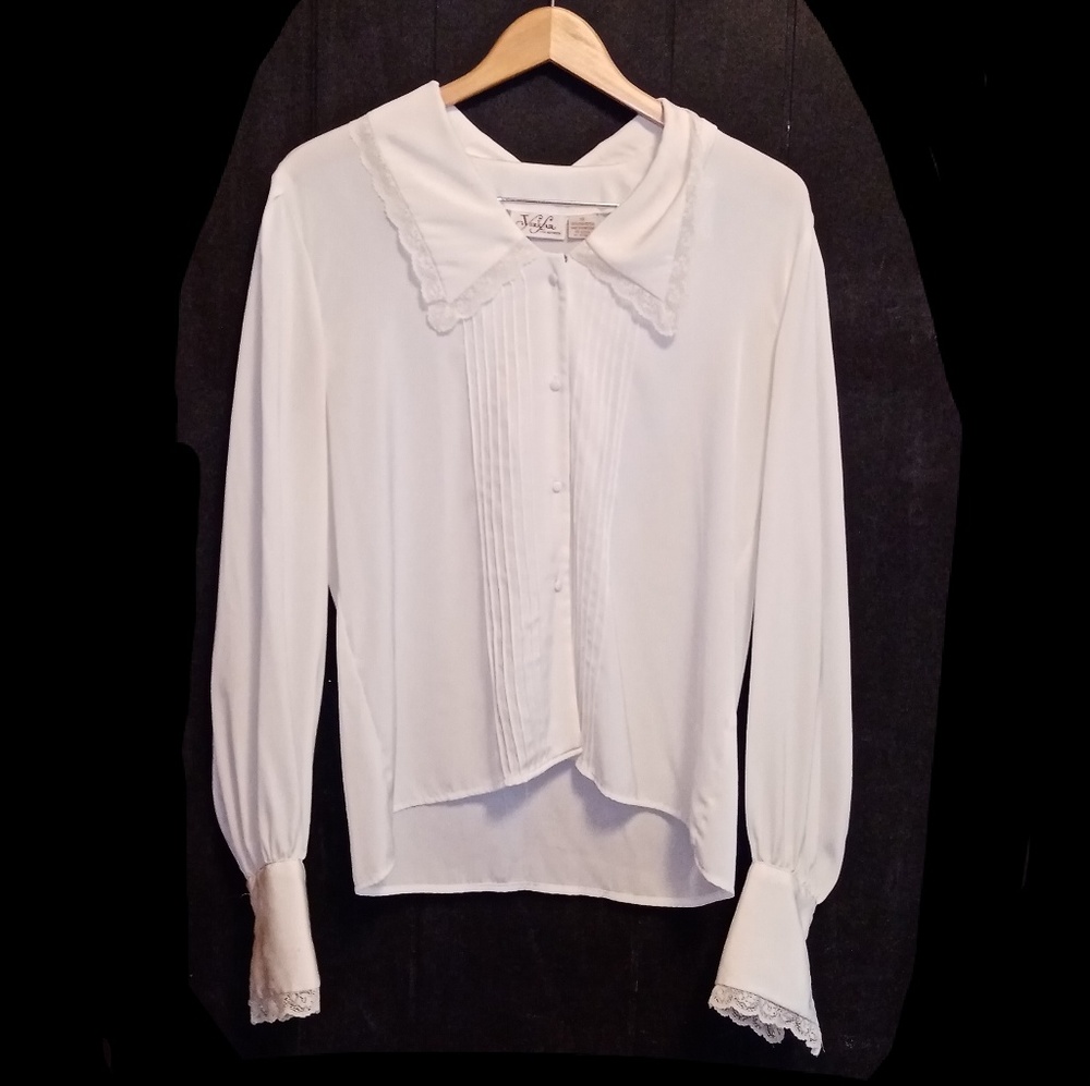 White collared blouse